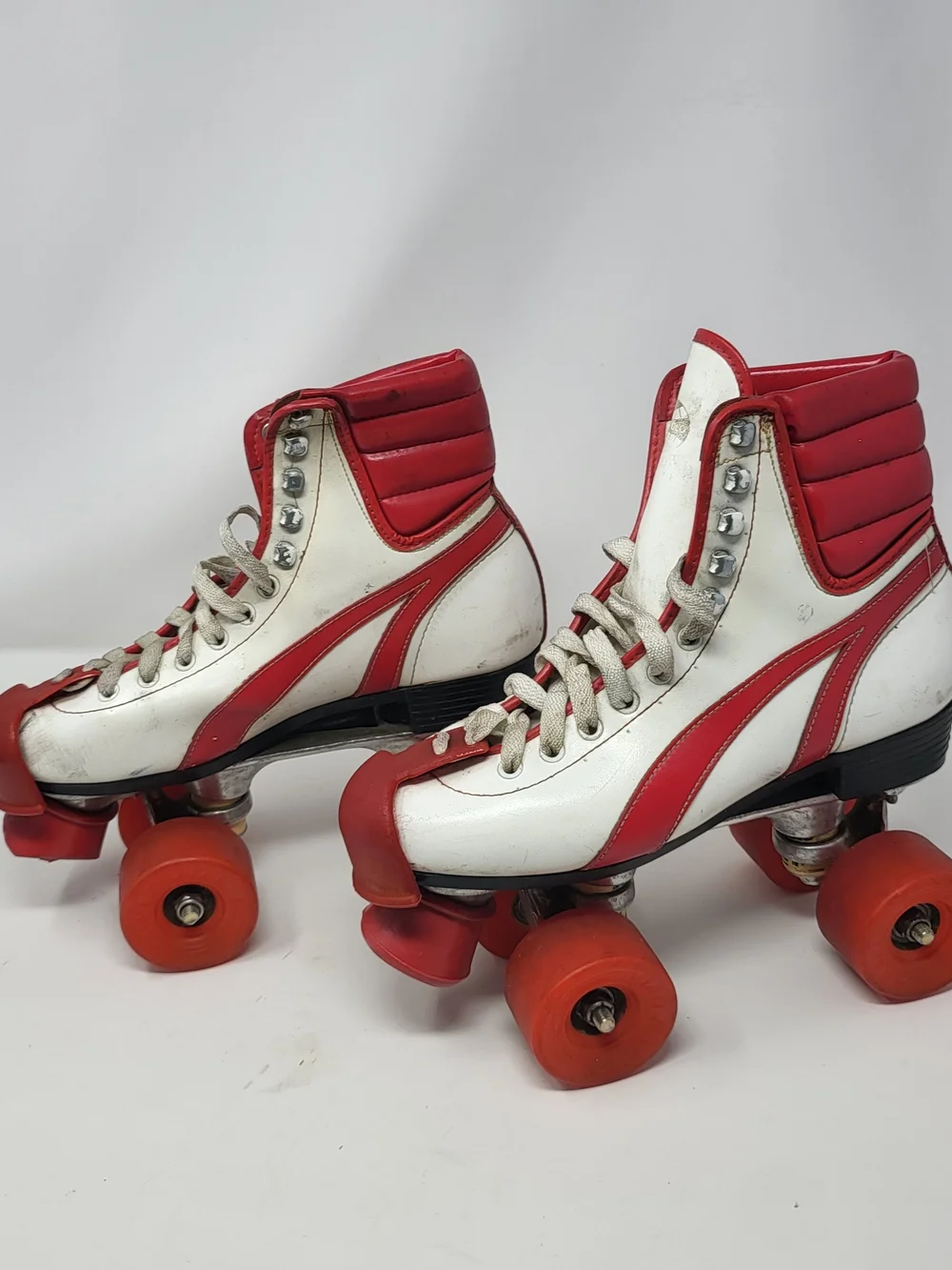 Marco Polo White and Red Retro Roller Skates